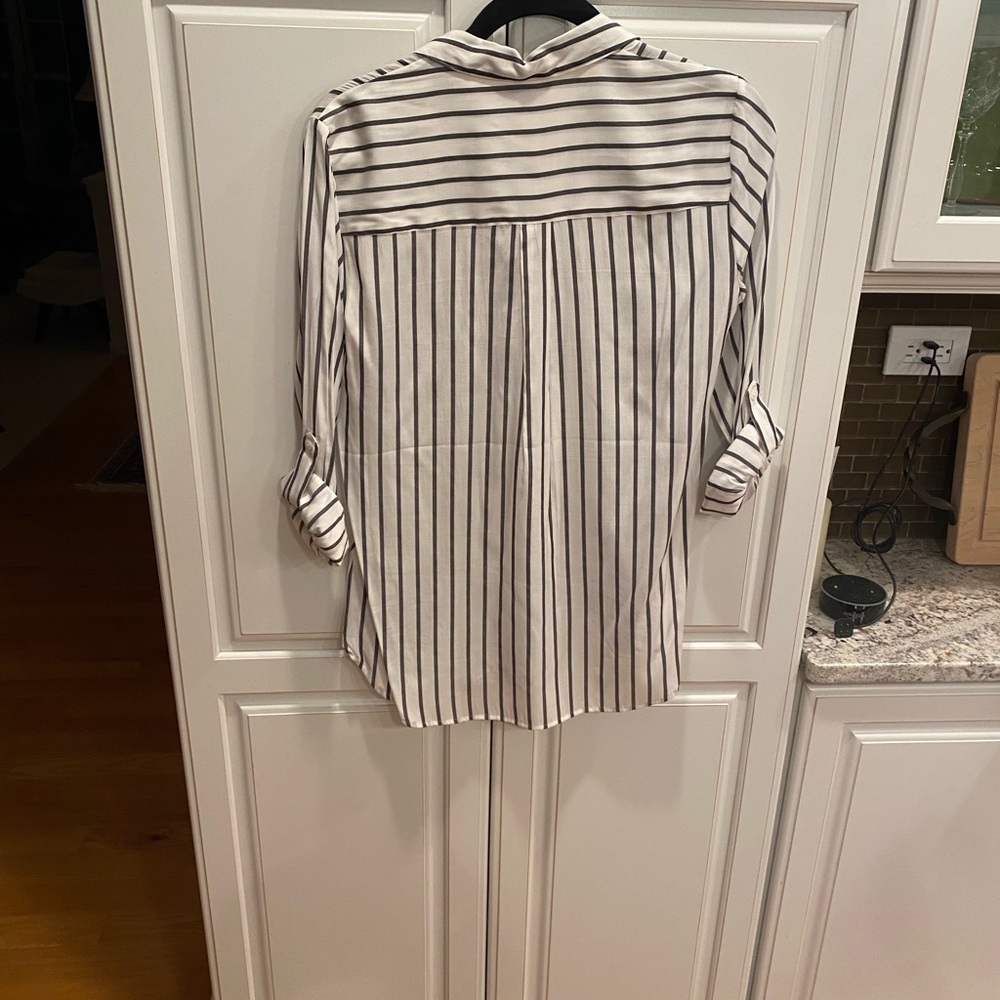 Express charcoal grey and White Striped Top - Picture 5 of 7